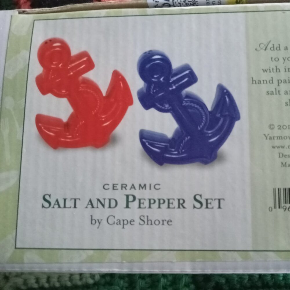 Salt and Pepper Red and Blue Anchor shaped New in Box